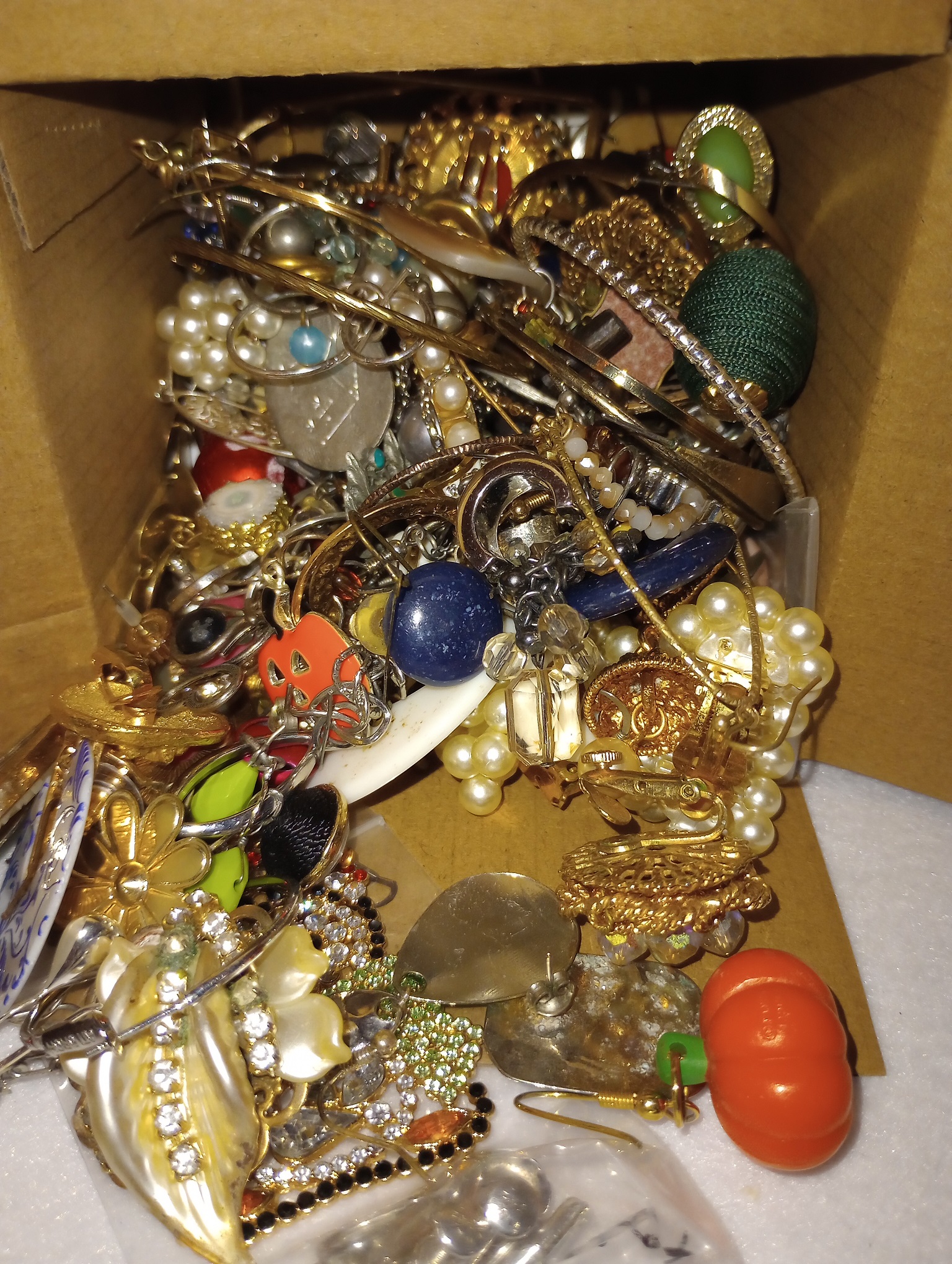 earring lot